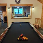 Les Grosses Pierres Alpstuga *