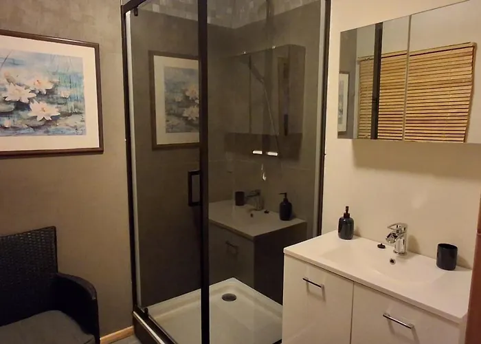 בקתה Les Grosses Pierres ספא